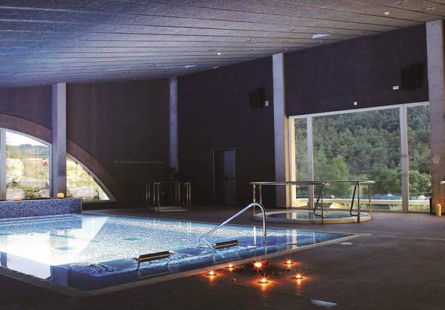 Las mejores habitaciones en Hotel Balneari Oca Rocallaura. Disfruta  nuestro Spa y Masaje en Lleida